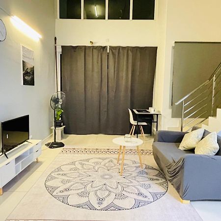 Minimalist Loft2 Decentrum Wifinetflix 加影 外观 照片