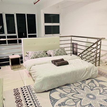 Minimalist Loft2 Decentrum Wifinetflix 加影 外观 照片