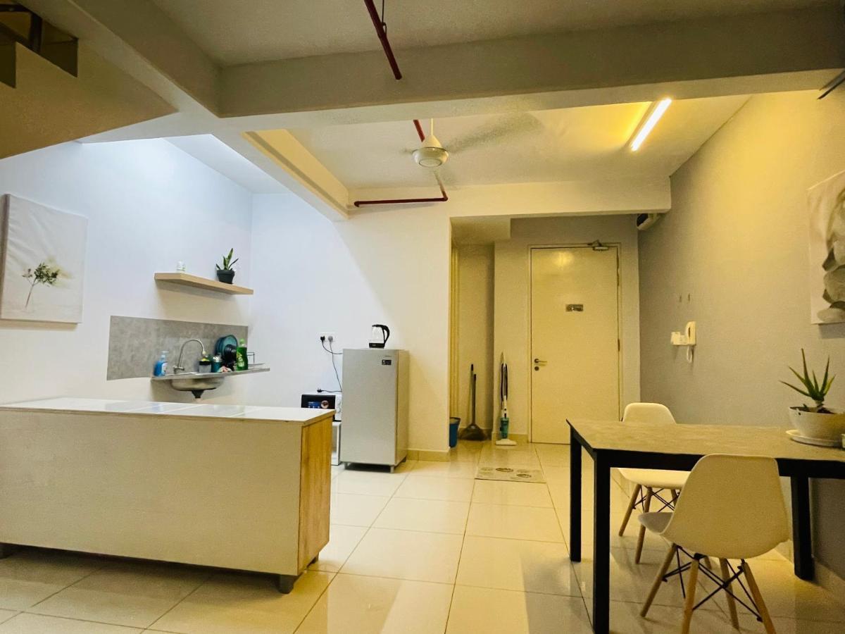 Minimalist Loft2 Decentrum Wifinetflix 加影 外观 照片